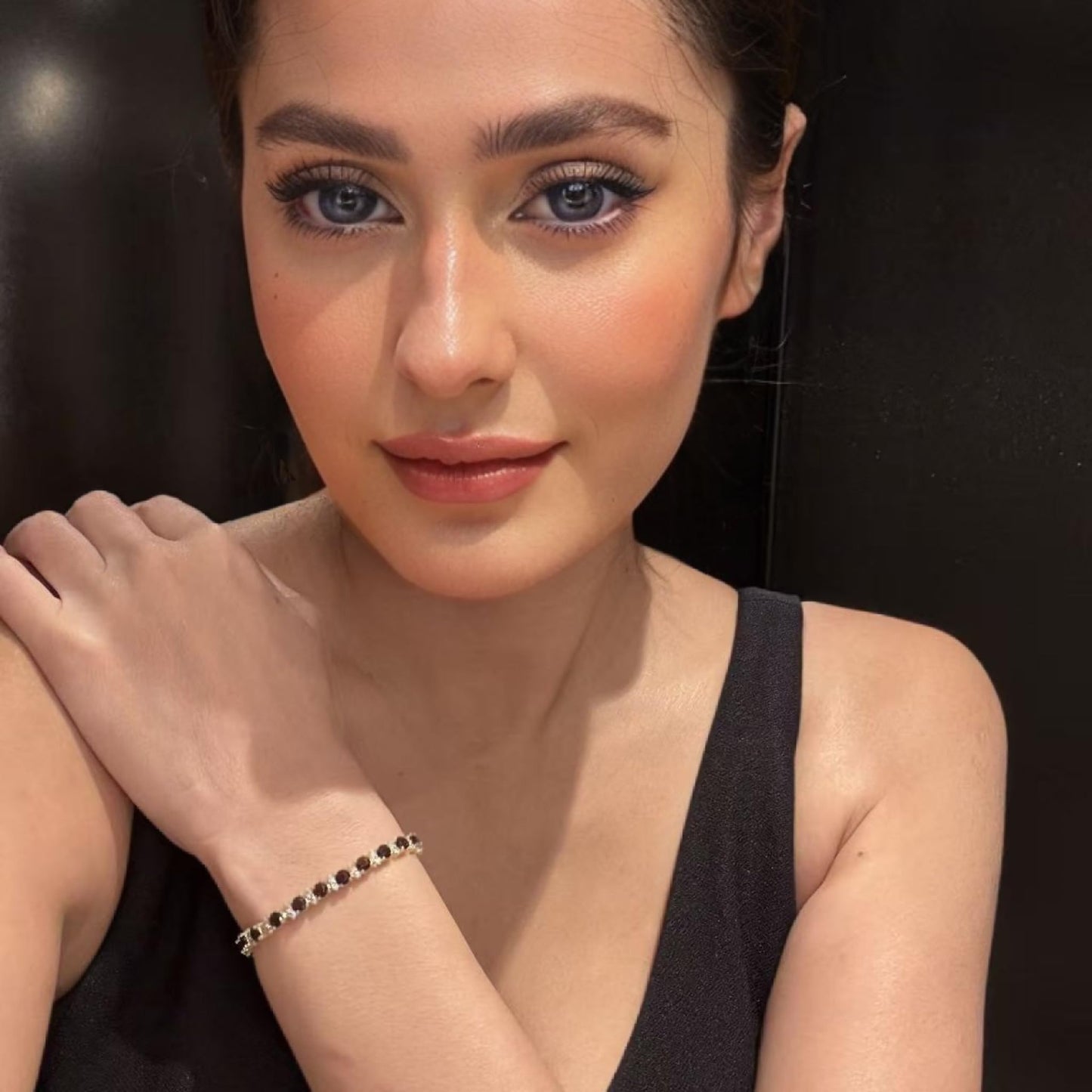 RIZILIA Eternity Tennis Bracelet & Round Cut CZ in Yellow Gold Plated, 7"